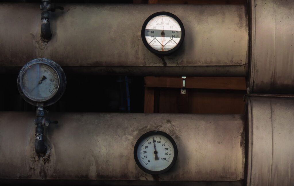 頽廃美(デカダンス)の精神|なぜ私たちは崩壊に惹かれるのか